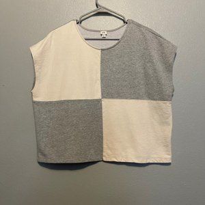 n/t XL Cropped Tank Shirt